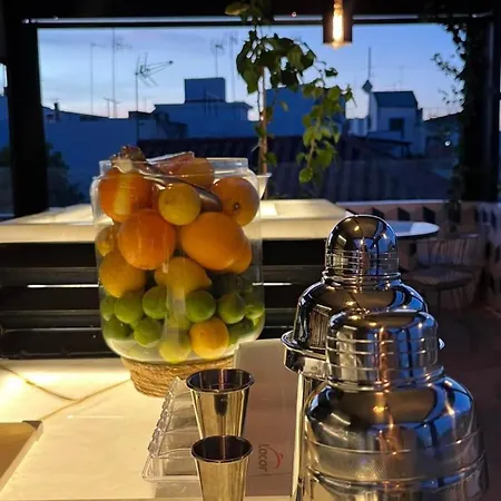 Pensión The Corner House 3*