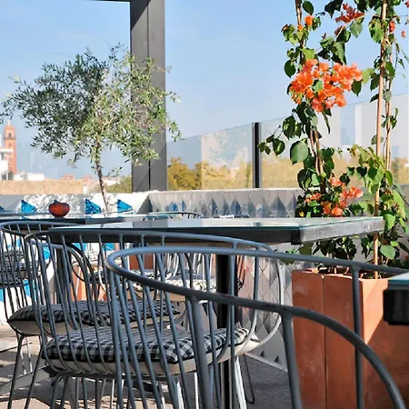 The Corner House 3* Sevilla