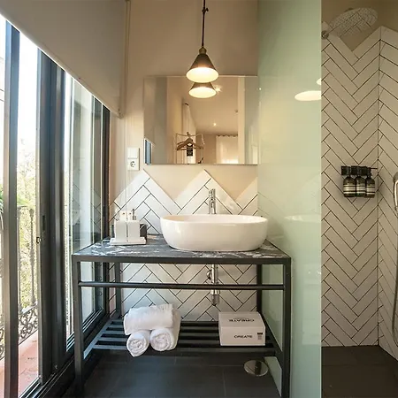The Corner House Affittacamere 3*