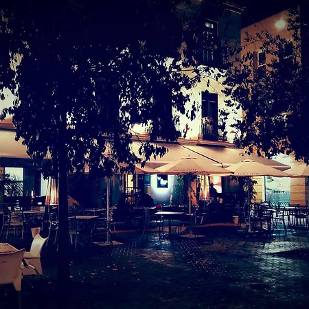 The Corner House Affittacamere Siviglia